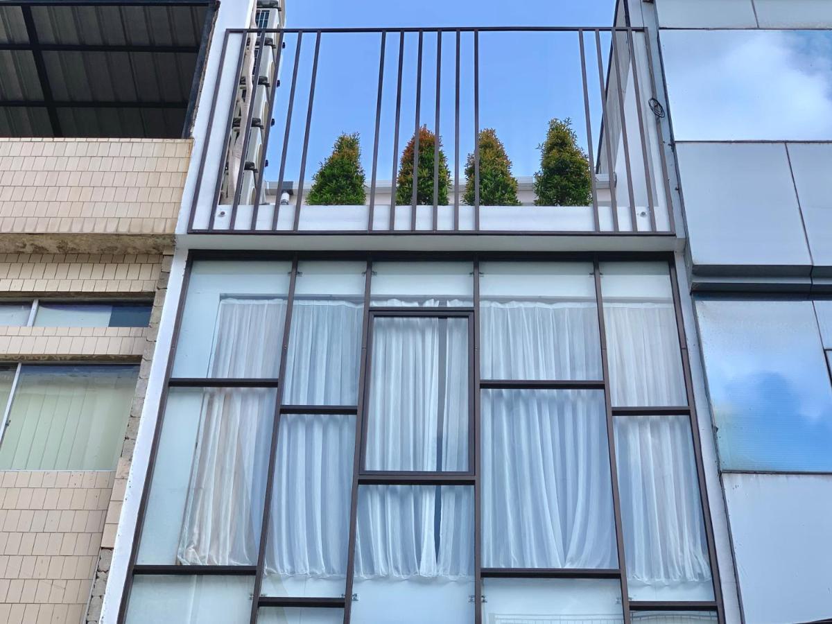 Stay Inn Hostel Jacarta Exterior foto